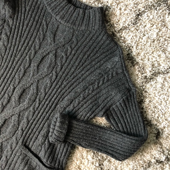 Abercrombie & Fitch Sweaters - Abercrombie & Fitch long sleeve thick turtleneck